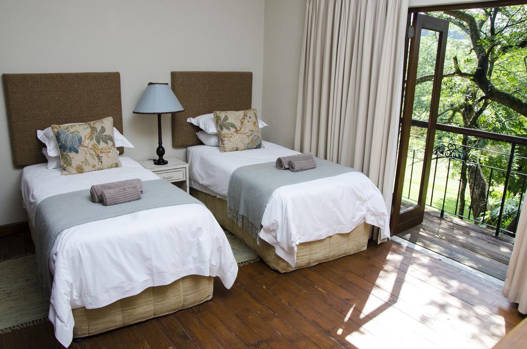 Villa Rostrata-On-Lake Hazyview Bagian luar foto