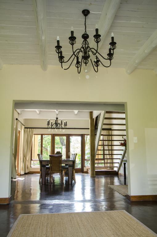 Villa Rostrata-On-Lake Hazyview Bagian luar foto